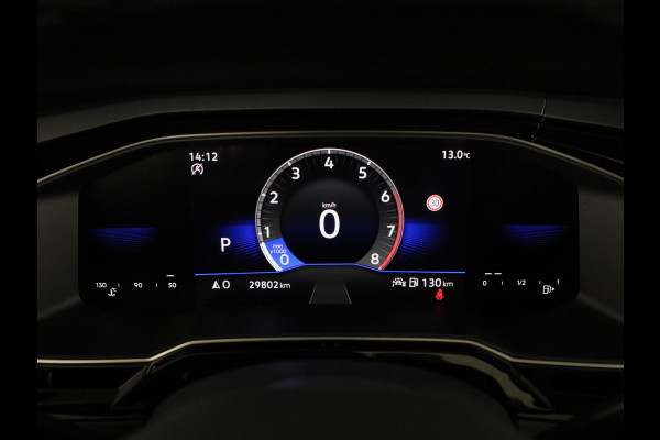 Volkswagen Taigo 1.5 TSI R-Line 150 PK DSG (Automaat) | Panorama dak | Black Style pakket | Trekhaak | Parkeer camera | Stoelverwarming |