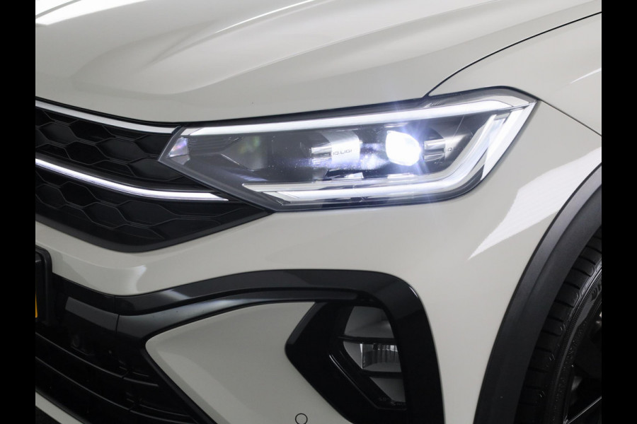 Volkswagen Taigo 1.5 TSI R-Line 150 PK DSG (Automaat) | Panorama dak | Black Style pakket | Trekhaak | Parkeer camera | Stoelverwarming |