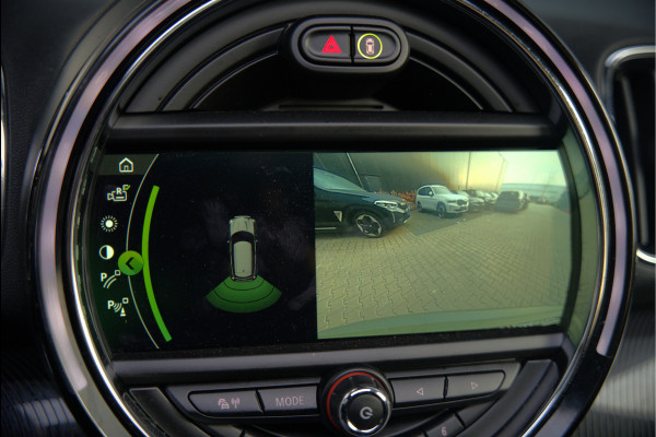 MINI Countryman 2.0 John Cooper Works ALL4 Chili | 232 pk | Panoramadak | Harman Kardon | Head-Up Display | Keyless | Cruise Control | Stoelverwarming | Ambiance Verlichting | Camera | Navigatie | JCW