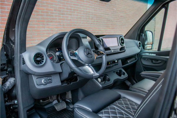 Mercedes-Benz Sprinter 319 1.9 CDI L2H2 RWD Panamericana Black Pack 2x Auto Schuifdeur Distronic Camera Navi Trekhaak 3.5T