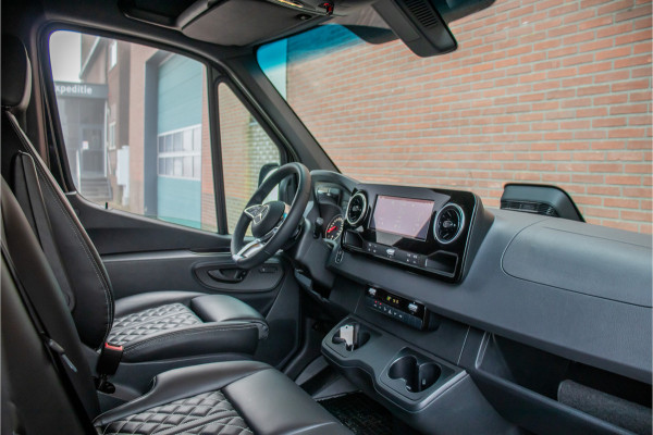 Mercedes-Benz Sprinter 319 1.9 CDI L2H2 RWD Panamericana Black Pack 2x Auto Schuifdeur Distronic Camera Navi Trekhaak 3.5T