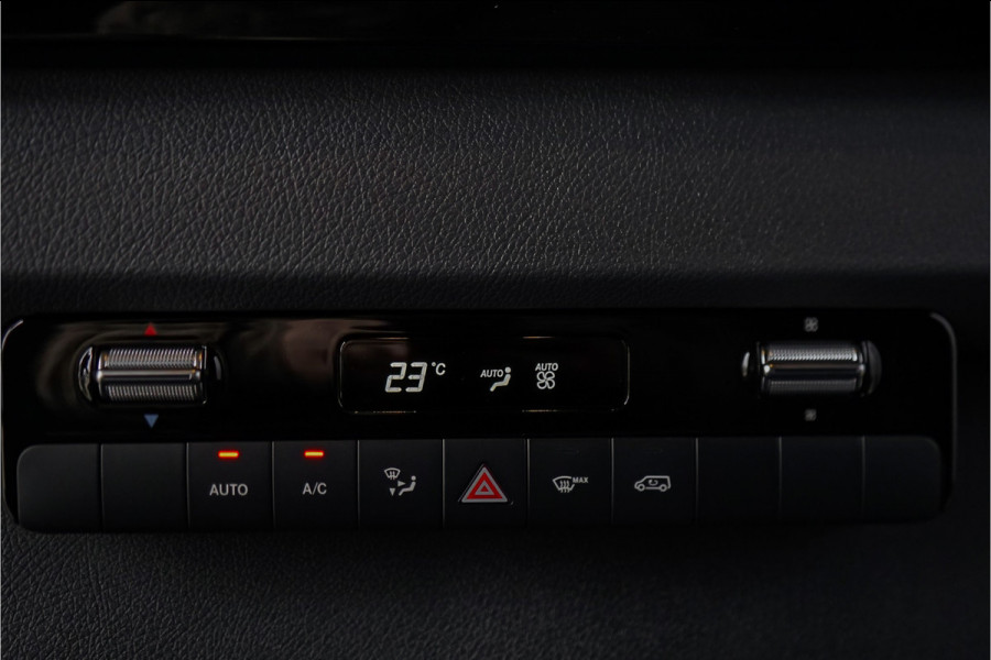 Mercedes-Benz Sprinter 319 1.9 CDI L2H2 RWD Panamericana Black Pack 2x Auto Schuifdeur Distronic Camera Navi Trekhaak 3.5T