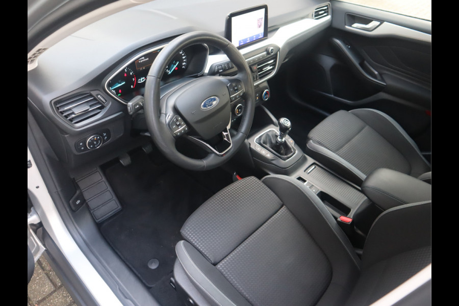 Ford FOCUS Wagon 1.0 EcoBoost Hybrid Trend Edition Business