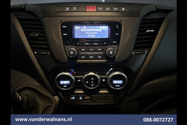 Iveco Daily 35C16H 157pk Bakwagen Dubbel Lucht Laadklep Euro6 Airco | 910kg laadvermogen Bijrijdersbank