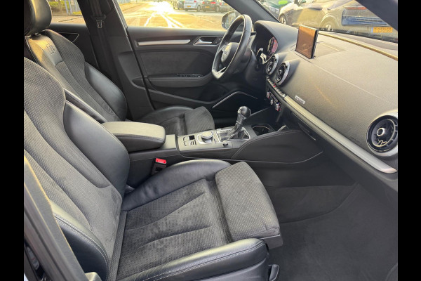 Audi A3 Sportback 40 e-tron S Line Virtual B&O Keyless Led Leder
