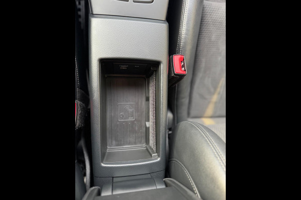 Audi A3 Sportback 40 e-tron S Line Virtual B&O Keyless Led Leder