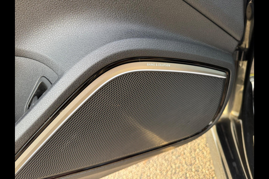 Audi A3 Sportback 40 e-tron S Line Virtual B&O Keyless Led Leder