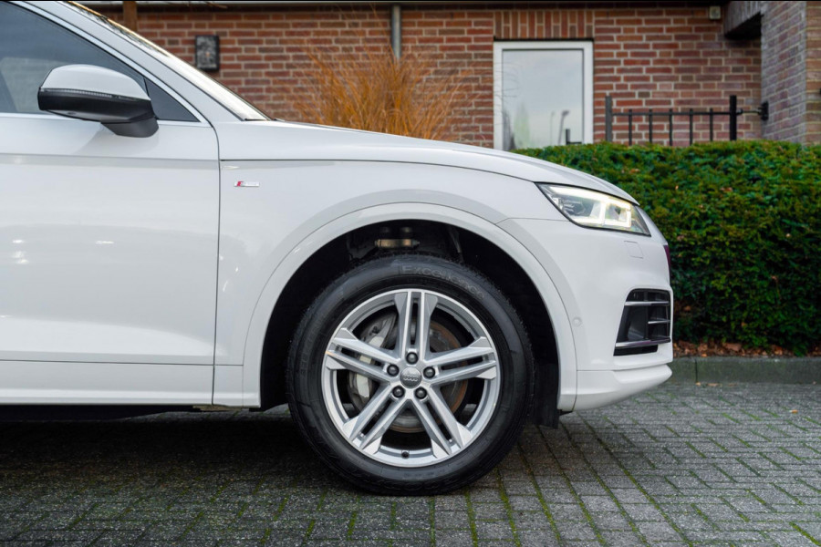 Audi Q5 50 TFSI e Quattro S Edition 2x S-Line Adaptive Trekhaak B&O Ambiance 360 Camera 19''