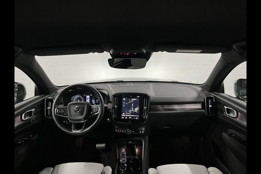 Volvo XC40 T5 Recharge Plus Dark Adaptive Cruise | Camera | Stoel-/stuurverwarming | Harmon Kardon | Carplay ​| Navigatie