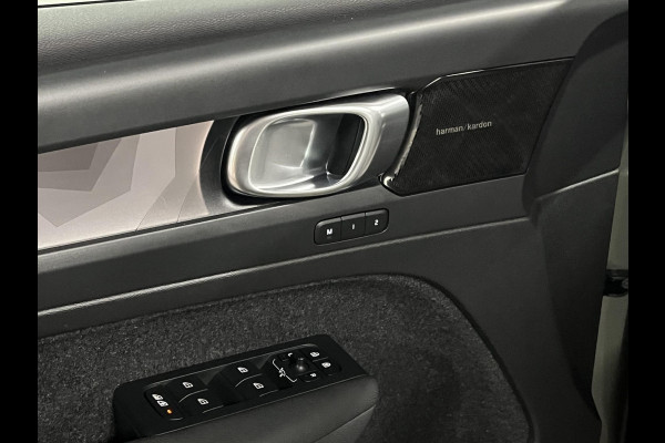Volvo XC40 T5 Recharge Plus Dark Adaptive Cruise | Camera | Stoel-/stuurverwarming | Harmon Kardon | Carplay ​| Navigatie