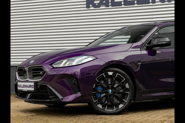 BMW 1-serie M135 xDrive - Pano - Driving Ass - Harman Kardon - Camera