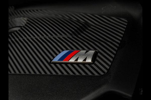 BMW 1-serie M135 xDrive - Pano - Driving Ass - Harman Kardon - Camera