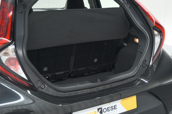 Toyota Aygo X 1.0 VVT-i MT Play | Camera | Apple Carplay | NL Auto | 100% Dealer Onderhouden