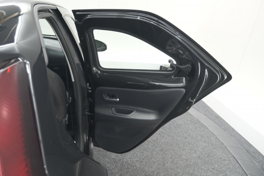 Toyota Aygo X 1.0 VVT-i MT Play | Camera | Apple Carplay | NL Auto | 100% Dealer Onderhouden