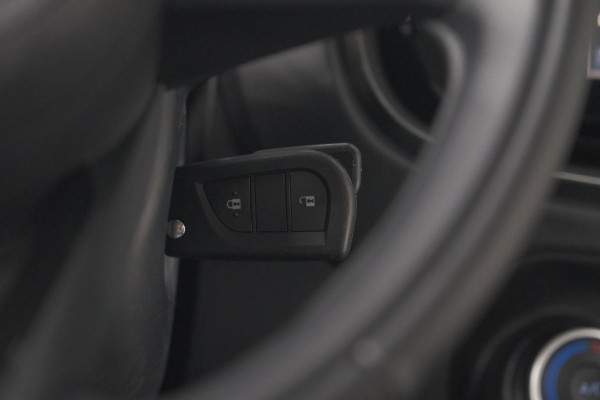 Toyota Aygo X 1.0 VVT-i MT Play | Camera | Apple Carplay | NL Auto | 100% Dealer Onderhouden