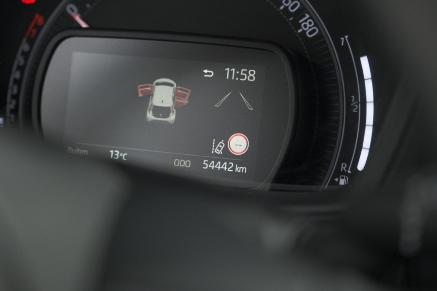 Toyota Aygo X 1.0 VVT-i MT Play | Camera | Apple Carplay | NL Auto | 100% Dealer Onderhouden