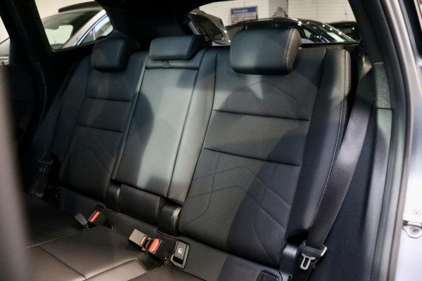 BMW iX1 xDrive30 Launch Ed M Sport|Frozen|PANO|MASSAGE