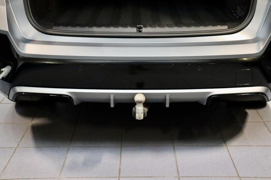 BMW iX1 xDrive30 Launch Ed M Sport|Frozen|PANO|MASSAGE