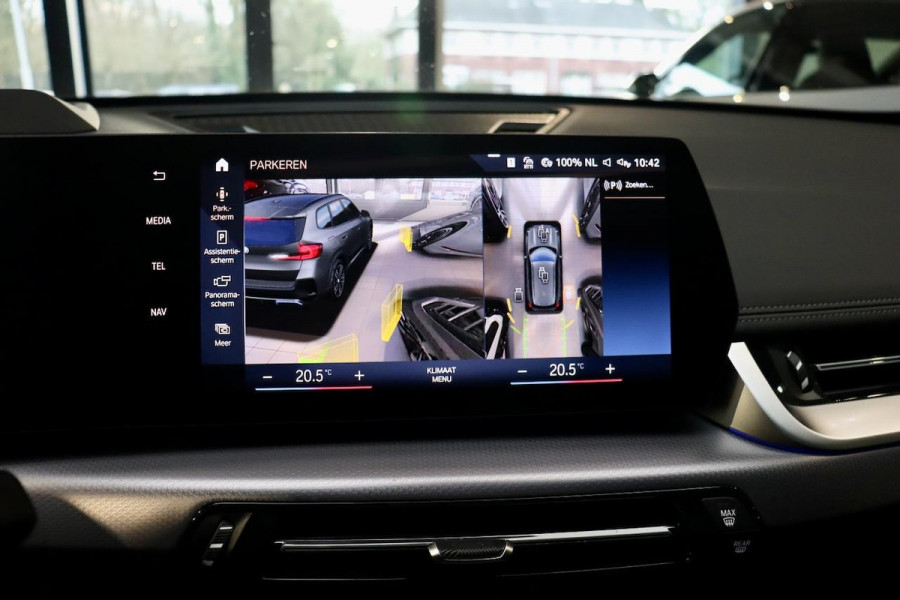 BMW iX1 xDrive30 Launch Ed M Sport|Frozen|PANO|MASSAGE