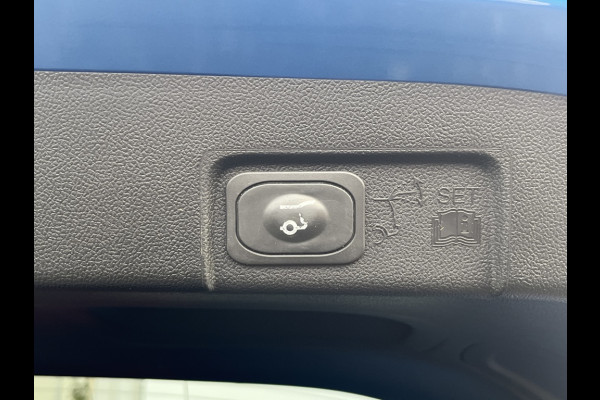 Ford Puma 125pk EB Hyb ST-L X FE WINTERPACK/PANORAMADAK/CAMERA