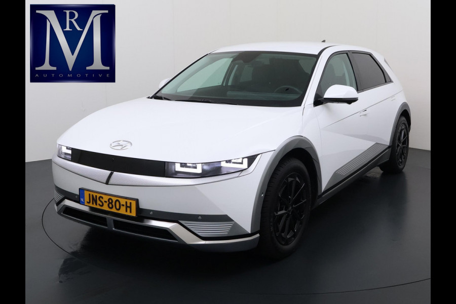 Hyundai IONIQ 5 Lounge AWD 77.4 kWh | SOH 100% RIJKLAAR! | FABRIEKSGARANTIE HYUNDAI TOT 10-2028| |STOELVERWARMING + VENTILATIE| DEALER OH. |ELEK. ACHTERKLEP| BOSE AUDIO| VOL OPTIES| ACHTERBANK VERWARMD| HEAD-UP