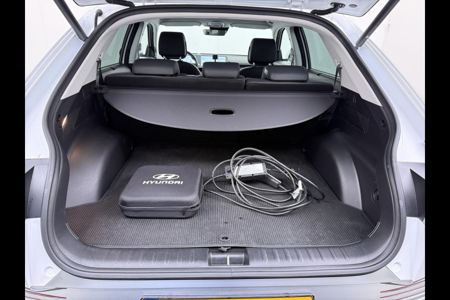 Hyundai IONIQ 5 Lounge AWD 77.4 kWh | SOH 100% RIJKLAAR! | FABRIEKSGARANTIE HYUNDAI TOT 10-2028| |STOELVERWARMING + VENTILATIE| DEALER OH. |ELEK. ACHTERKLEP| BOSE AUDIO| VOL OPTIES| ACHTERBANK VERWARMD| HEAD-UP