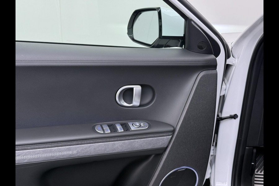 Hyundai IONIQ 5 Lounge AWD 77.4 kWh | SOH 100% RIJKLAAR! | FABRIEKSGARANTIE HYUNDAI TOT 10-2028| |STOELVERWARMING + VENTILATIE| DEALER OH. |ELEK. ACHTERKLEP| BOSE AUDIO| VOL OPTIES| ACHTERBANK VERWARMD| HEAD-UP