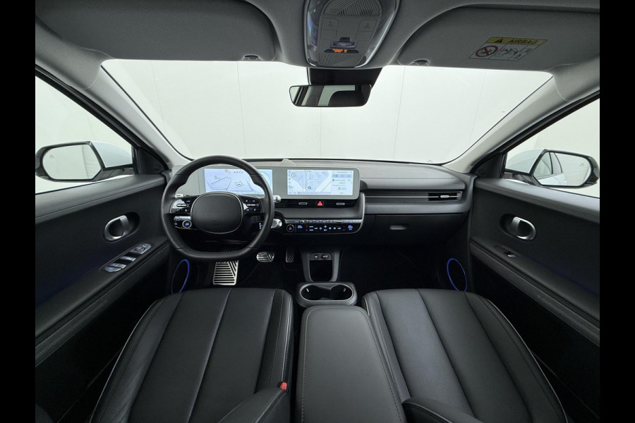 Hyundai IONIQ 5 Lounge AWD 77.4 kWh | SOH 100% RIJKLAAR! | FABRIEKSGARANTIE HYUNDAI TOT 10-2028| |STOELVERWARMING + VENTILATIE| DEALER OH. |ELEK. ACHTERKLEP| BOSE AUDIO| VOL OPTIES| ACHTERBANK VERWARMD| HEAD-UP