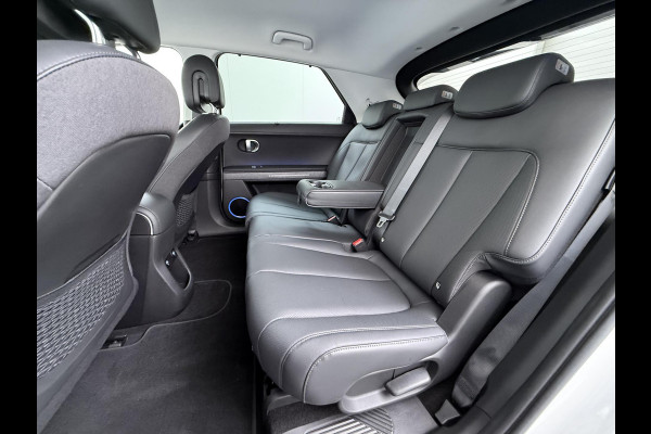 Hyundai IONIQ 5 Lounge AWD 77.4 kWh | SOH 100% RIJKLAAR! | FABRIEKSGARANTIE HYUNDAI TOT 10-2028| |STOELVERWARMING + VENTILATIE| DEALER OH. |ELEK. ACHTERKLEP| BOSE AUDIO| VOL OPTIES| ACHTERBANK VERWARMD| HEAD-UP