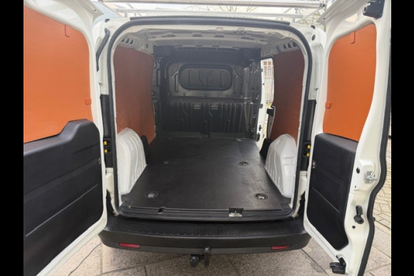 Opel Combo 1.3 CDTi L2H1 Edition AIRCO I NAVI I TREKHAAK I IMPERIAAL I EURO 6 I LAGE KILOMETERS