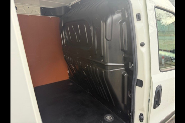 Opel Combo 1.3 CDTi L2H1 Edition AIRCO I NAVI I TREKHAAK I IMPERIAAL I EURO 6 I LAGE KILOMETERS