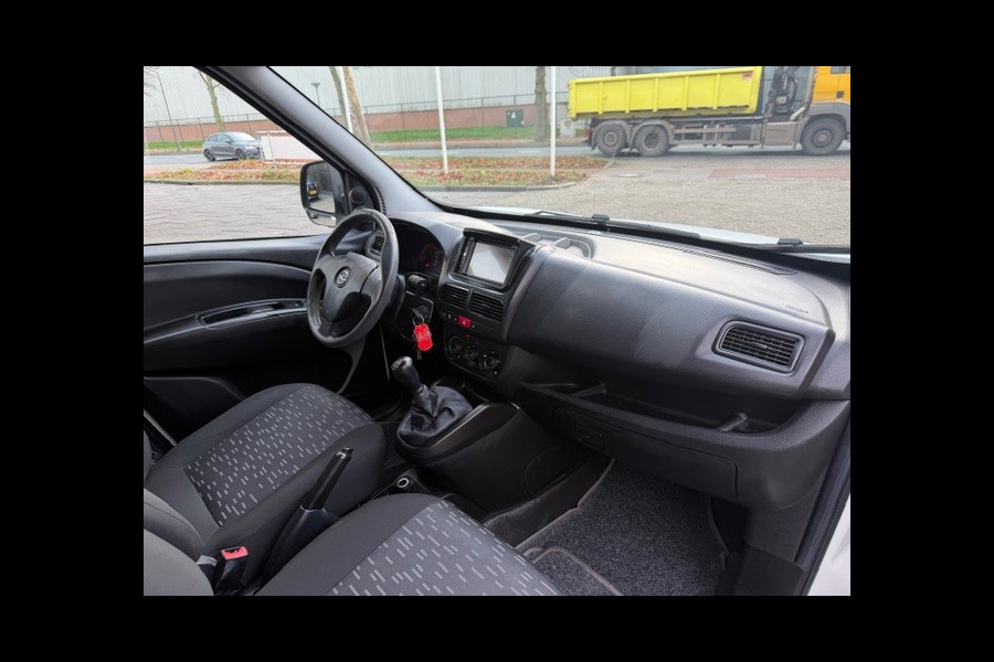 Opel Combo 1.3 CDTi L2H1 Edition AIRCO I NAVI I TREKHAAK I IMPERIAAL I EURO 6 I LAGE KILOMETERS