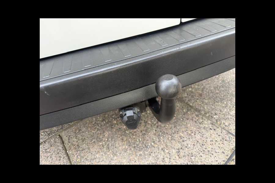 Opel Combo 1.3 CDTi L2H1 Edition AIRCO I NAVI I TREKHAAK I IMPERIAAL I EURO 6 I LAGE KILOMETERS