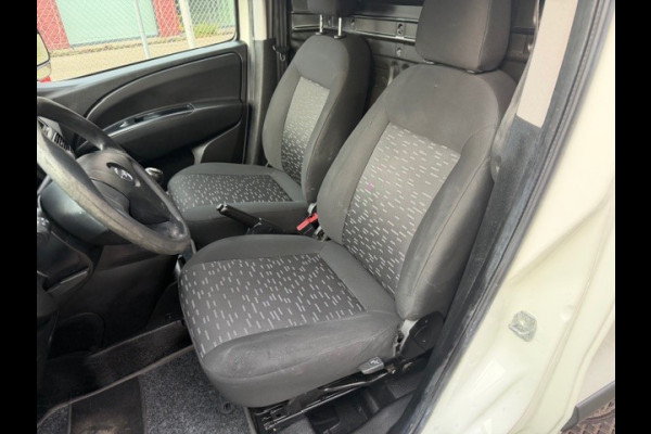 Opel Combo 1.3 CDTi L2H1 Edition AIRCO I NAVI I TREKHAAK I IMPERIAAL I EURO 6 I LAGE KILOMETERS