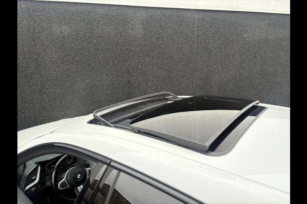 BMW 1-serie 118i - M Sport - Pano - Leder - CarPlay