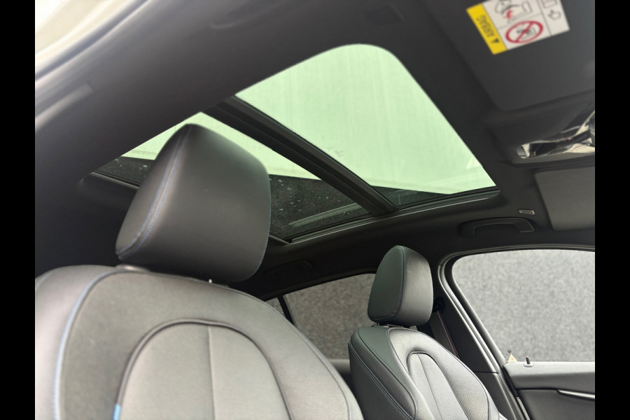 BMW 1-serie 118i - M Sport - Pano - Leder - CarPlay