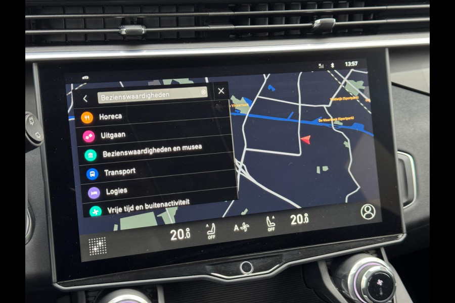 Lynk & Co 01 1.5 Black Edition Trekhaak/Panoramadak/ACC/Stoelverwarming