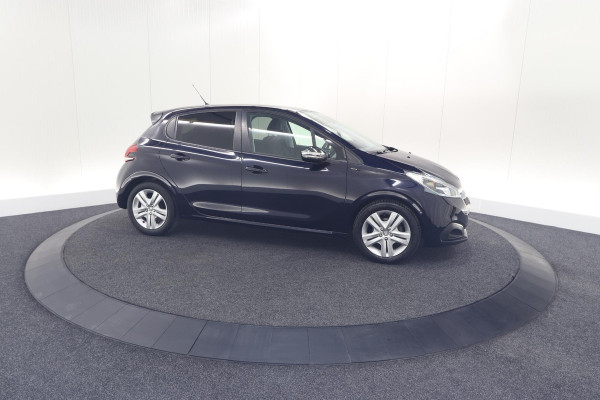 Peugeot 208 PureTech 82 Signature | Apple Carplay | Parkeersensoren | Navigatie | Airco