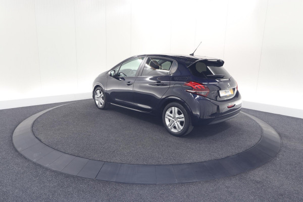 Peugeot 208 PureTech 82 Signature | Apple Carplay | Parkeersensoren | Navigatie | Airco