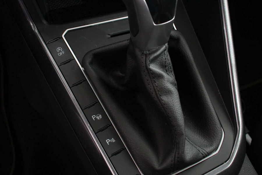 Volkswagen Polo 1.0 TSI 95pk DSG Style | Navigatie | Apple Carplay/Android Auto | Parkeersensoren | Park Assist | Adaptive Cruise Control | Stoelverwarming | Airco