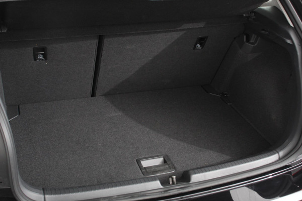 Volkswagen Polo 1.0 TSI 95pk DSG Style | Navigatie | Apple Carplay/Android Auto | Parkeersensoren | Park Assist | Adaptive Cruise Control | Stoelverwarming | Airco