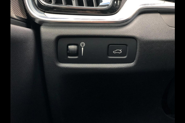 Volvo S60 2.0 T5 Intro Edition 250PK | R-Design, Leder, Navi, Camera, Harman/Kardon, Stoelverw., Memory| Polestar Engineered |