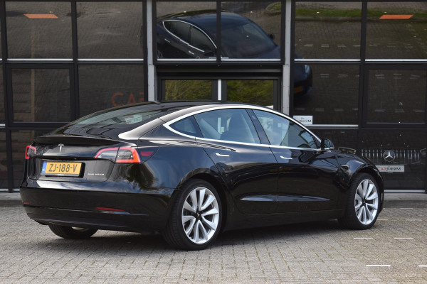 Tesla Model 3 Long Range AWD 75 kWh Tesla Model 3 Long Range Autopilot Pano 19"inch  AWD