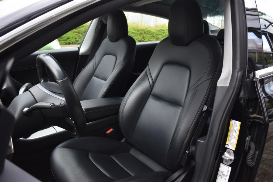 Tesla Model 3 Long Range AWD 75 kWh Tesla Model 3 Long Range Autopilot Pano 19"inch  AWD