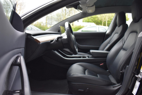 Tesla Model 3 Long Range AWD 75 kWh Tesla Model 3 Long Range Autopilot Pano 19"inch  AWD