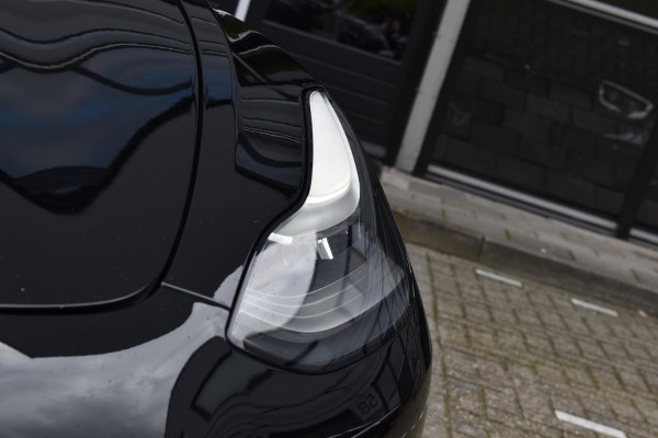 Tesla Model 3 Long Range AWD 75 kWh Tesla Model 3 Long Range Autopilot Pano 19"inch  AWD