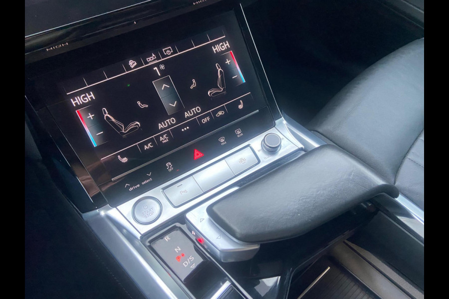 Audi e-tron 50 QUATTRO/PANO/S-LINE 22INCH/BTW/LUCHTVERING