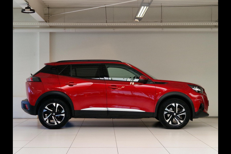 Peugeot e-2008 EV Allure Pack 50 kWh 11kW 3-Fase | Achteruitrijcamera | Climate Control | Parkeersensoren achter