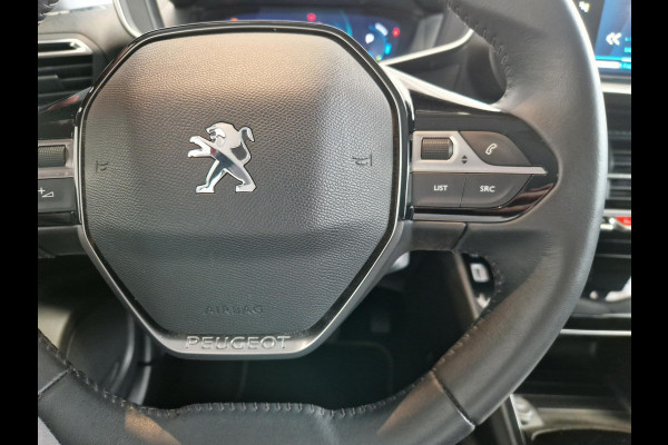 Peugeot e-2008 EV Allure Pack 50 kWh 11kW 3-Fase | Achteruitrijcamera | Climate Control | Parkeersensoren achter