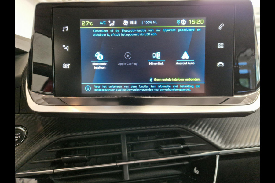Peugeot e-2008 EV Allure Pack 50 kWh 11kW 3-Fase | Achteruitrijcamera | Climate Control | Parkeersensoren achter